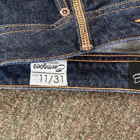 Fox Denim Wide Leg Jeans - Picture 4 of 12